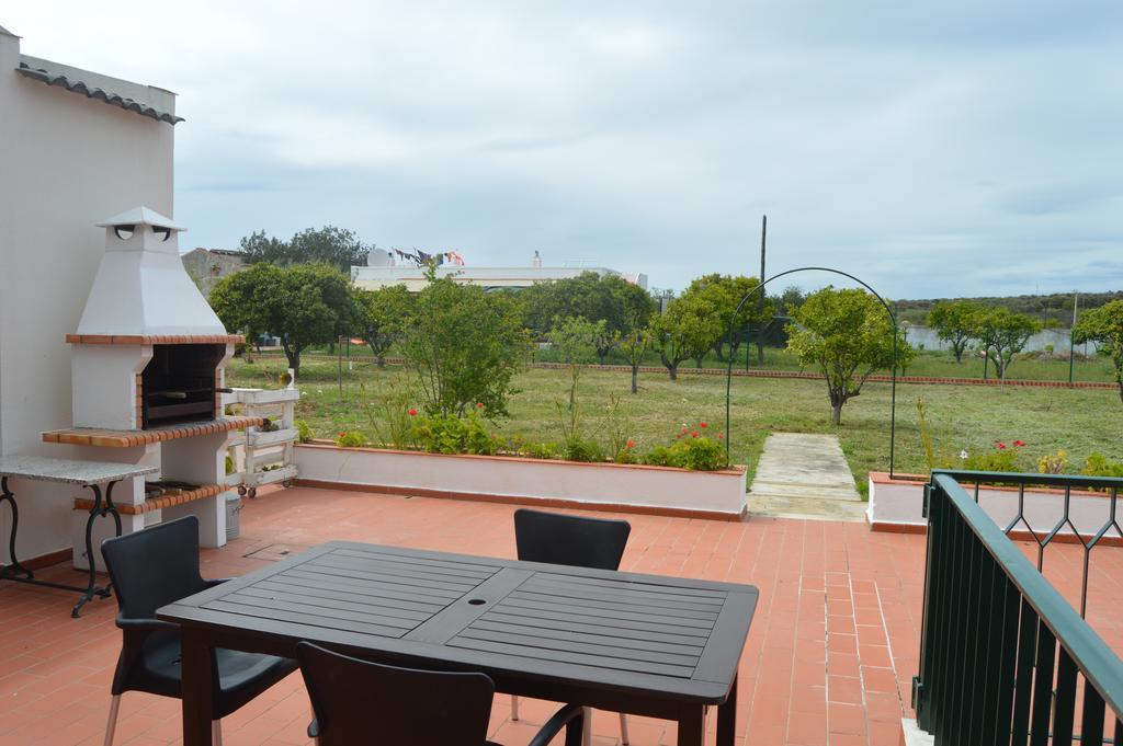 Tavira Vacations Apartments Екстер'єр фото
